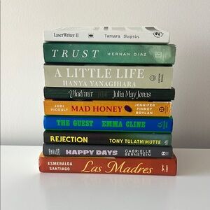 Summer reading book stack!! Great fiction finds!